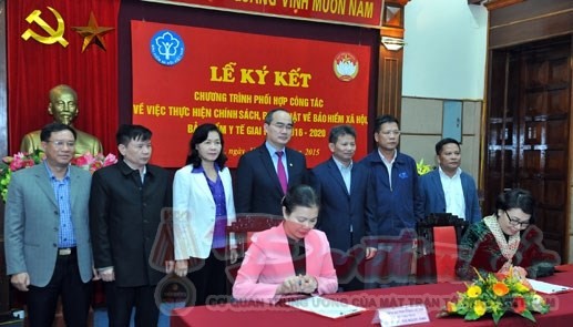 Cooperated program launched for Social and Health Insurance policies implementation - ảnh 1